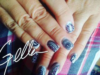 nails-2